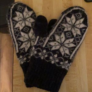 Icelandic Mittens